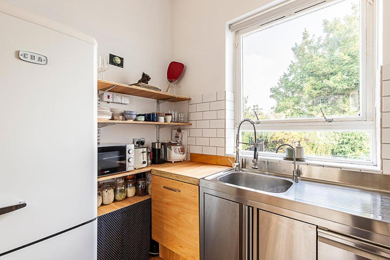 Appartamento Retro Charm And Modern Comforts Londra